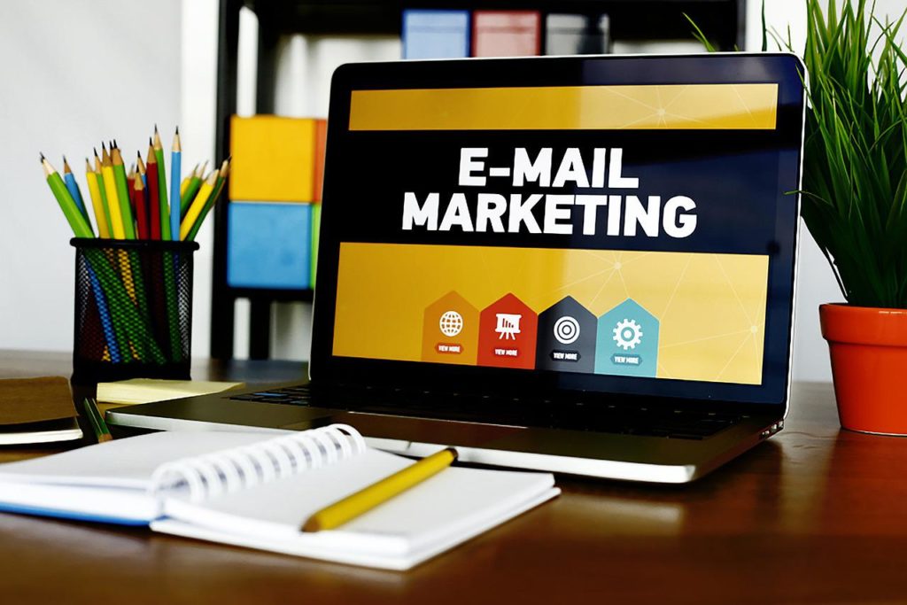 Inbound email marketing can target users of laptops, desktops, or mobile devices.